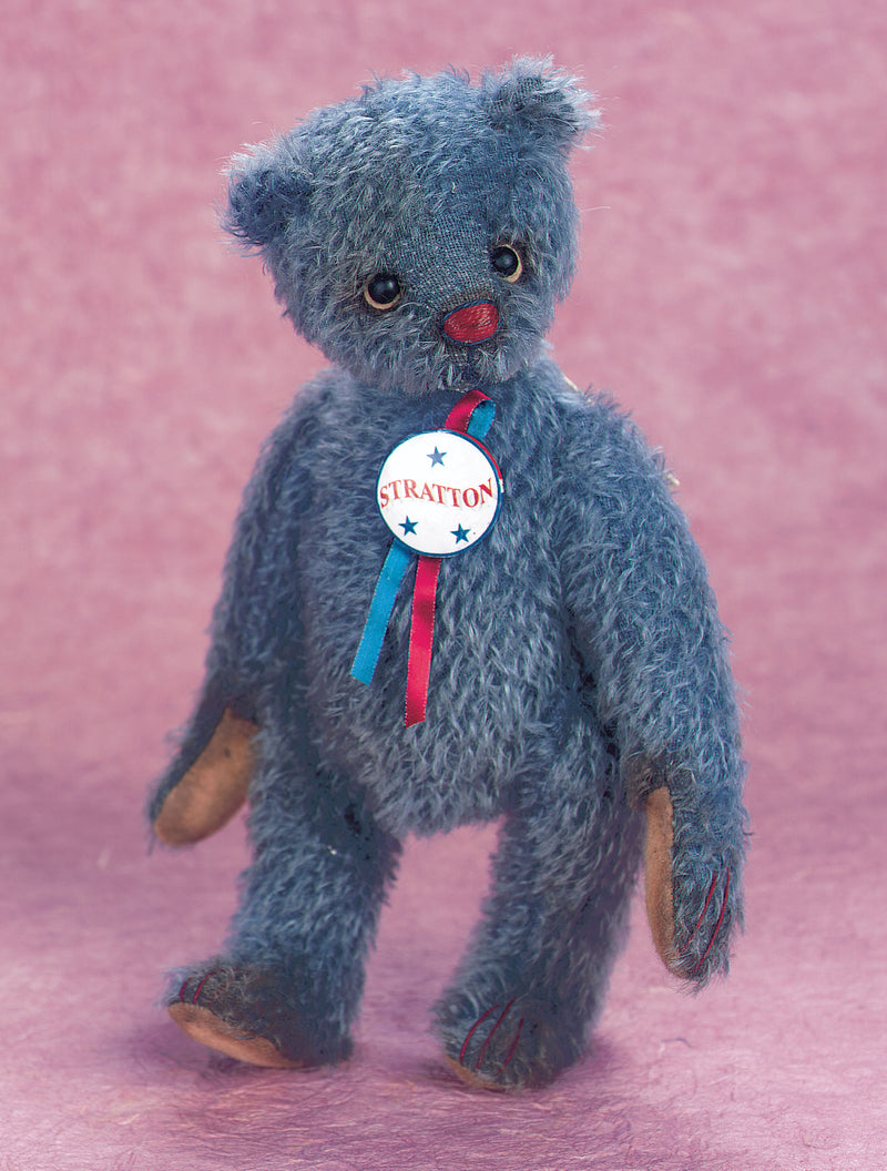 Stratton, a full-jointed teddy bear by Jane Monroe