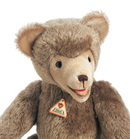 The Nuzzling Bear by Cramer